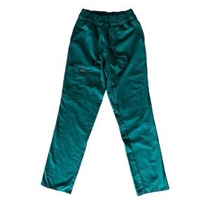 Hunter Green Cherokee Scrub Top